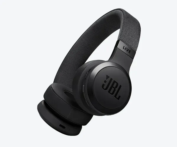 JBL Tune 520BT - Wireless On-Ear Headphones Black JBL Tune 520BT - Wireless On-Ear Headphones Black